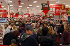 christmas shopping madness 640 15 300x198 Christmas retail shopping is expected to bring more 1 800 customer service calls
